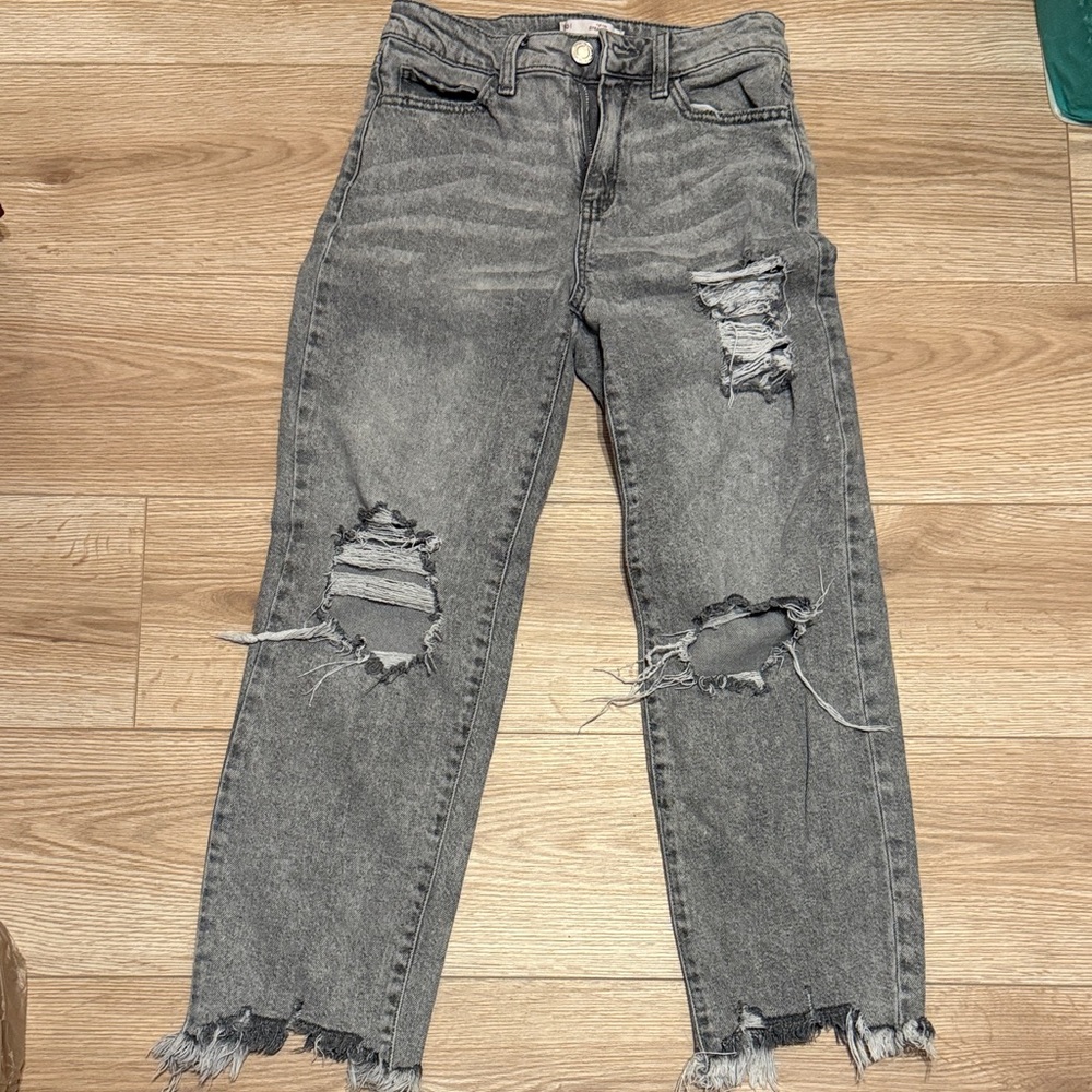 SO Women's Distressed Ankle Jeans in Gray size 3/26